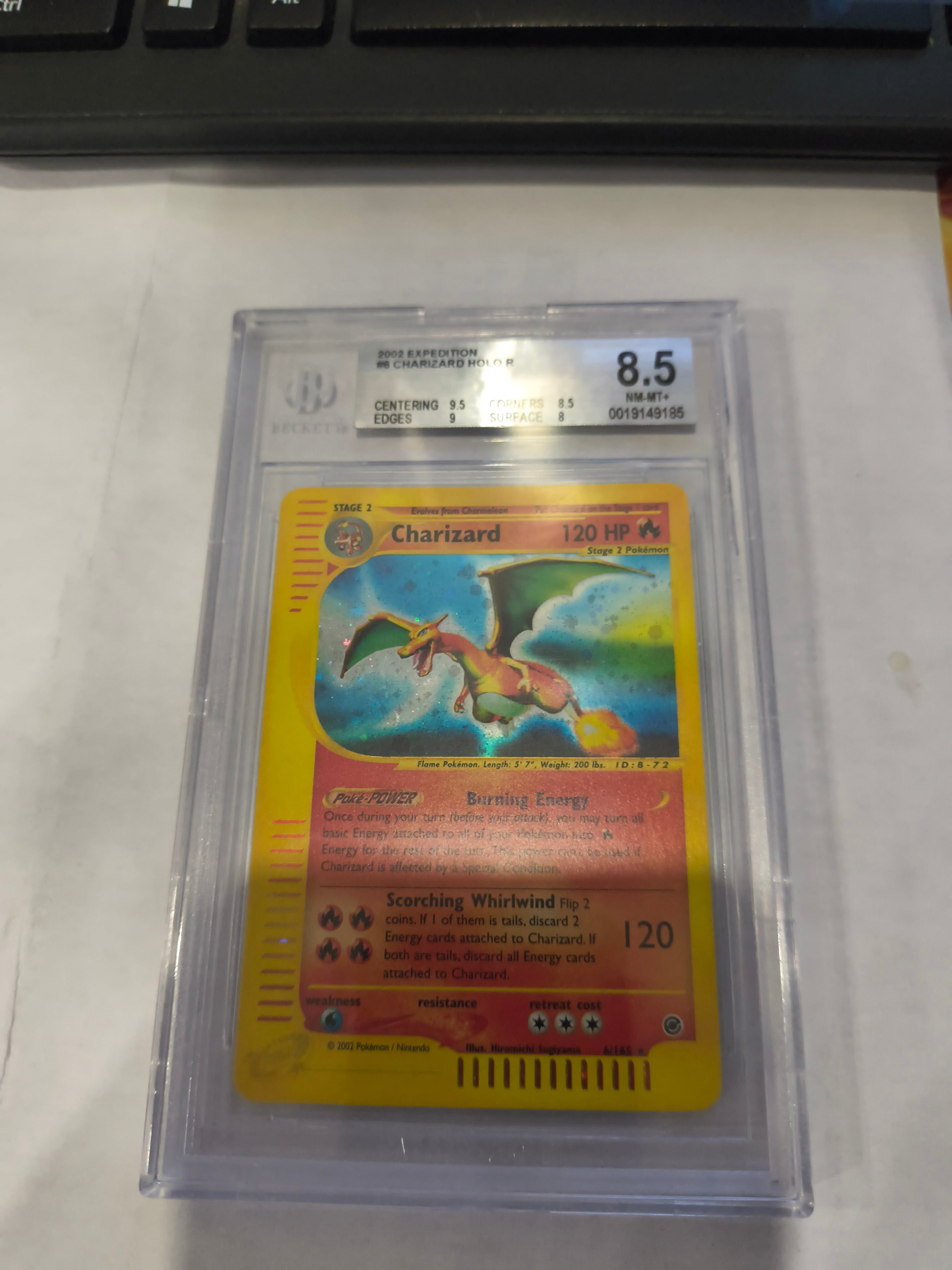 Pokemon: BGS 8.5 Charizard Holo
